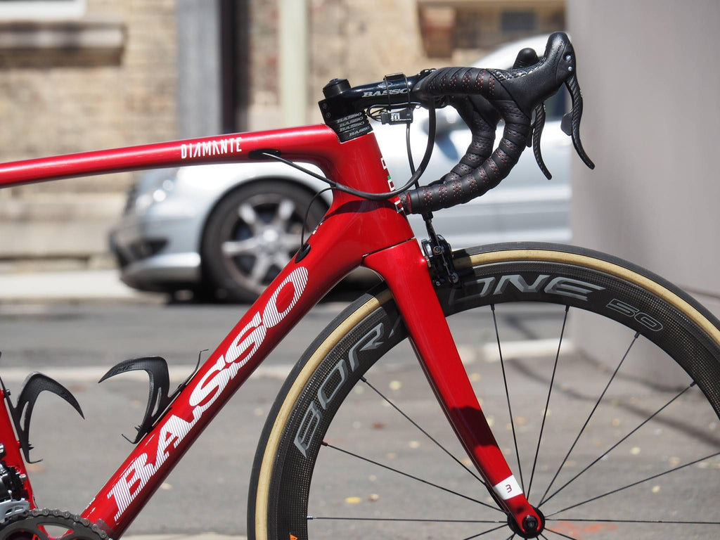 Refining Bikes : Factory Frame Custom Build