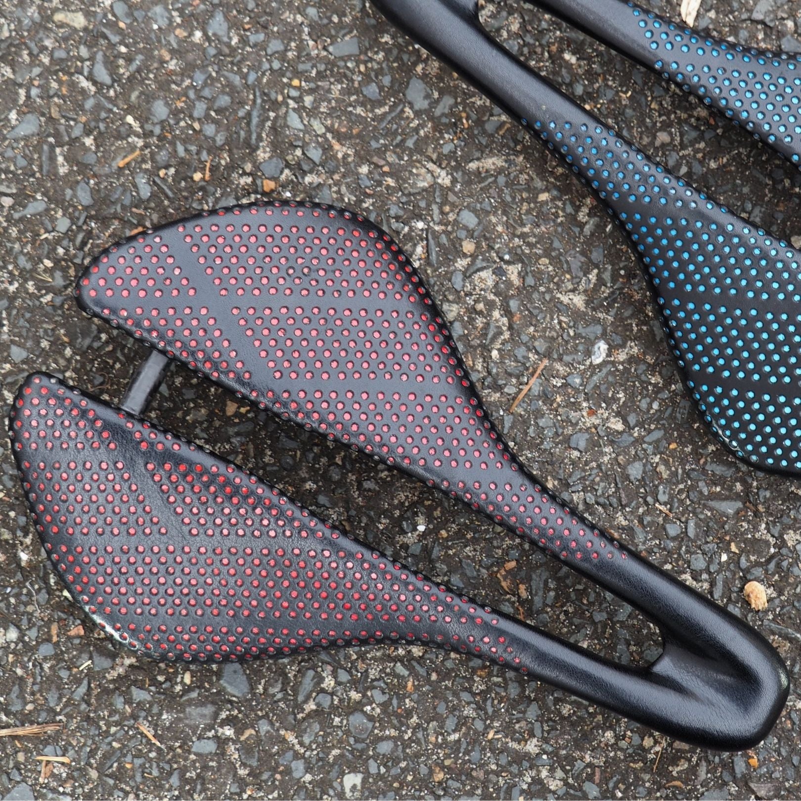 SADDLE GARDENA HERITAGE RED ALPITUDE COMPONENTS IN CARBON CYCLING SYDNEY AUSTRALIA BIKE SHOP