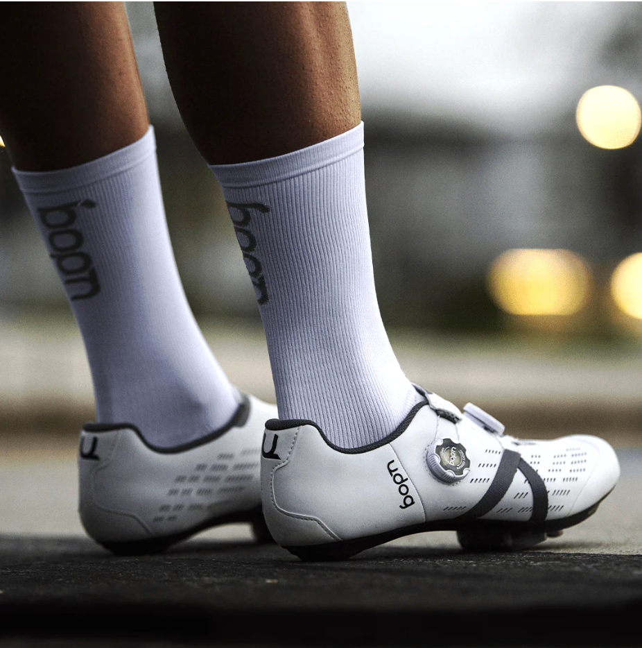 review of Udog Cento road cycling shoes showing heel contour and integrated rubber heel cap