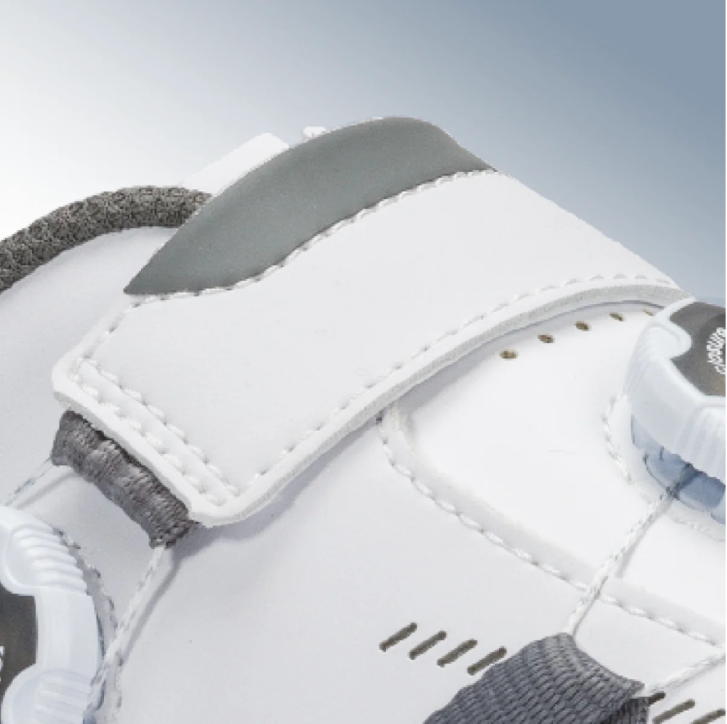 Close-up of Udog Cento cycling shoe closure and woven lace system