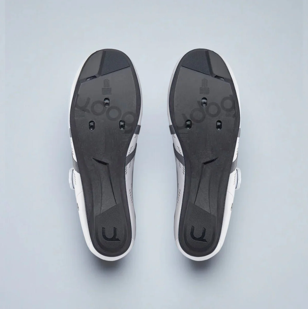 Underside of Udog Cento road shoes featuring ultra-stiff carbon composite sole and ventilation channel