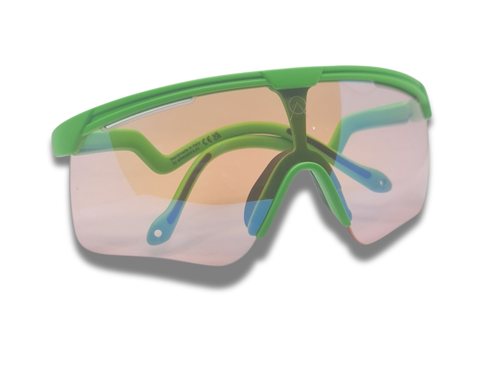 Alba Optics Delta KWI sunglasses with VZUM™ F-LENS FLM – front view showcasing photochromic lens