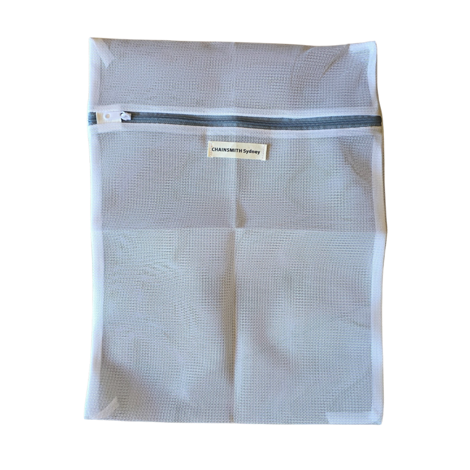 Laundry bag for cycling apparel