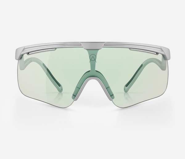 Alba Optics Delta Silver Metal sunglasses with VZUM™ F-LENS BTL – front light view showcasing photochromic lens