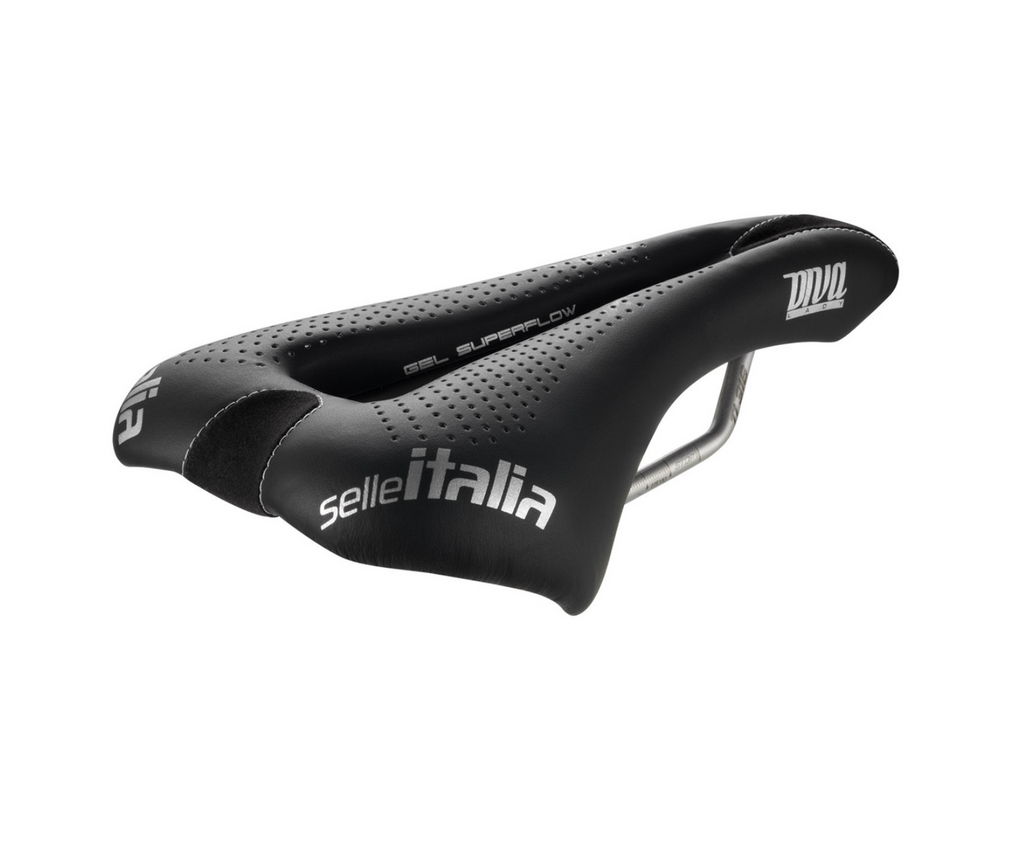 Close-up of Selle Italia Diva Gel Superflow women’s saddle with cut-out relief