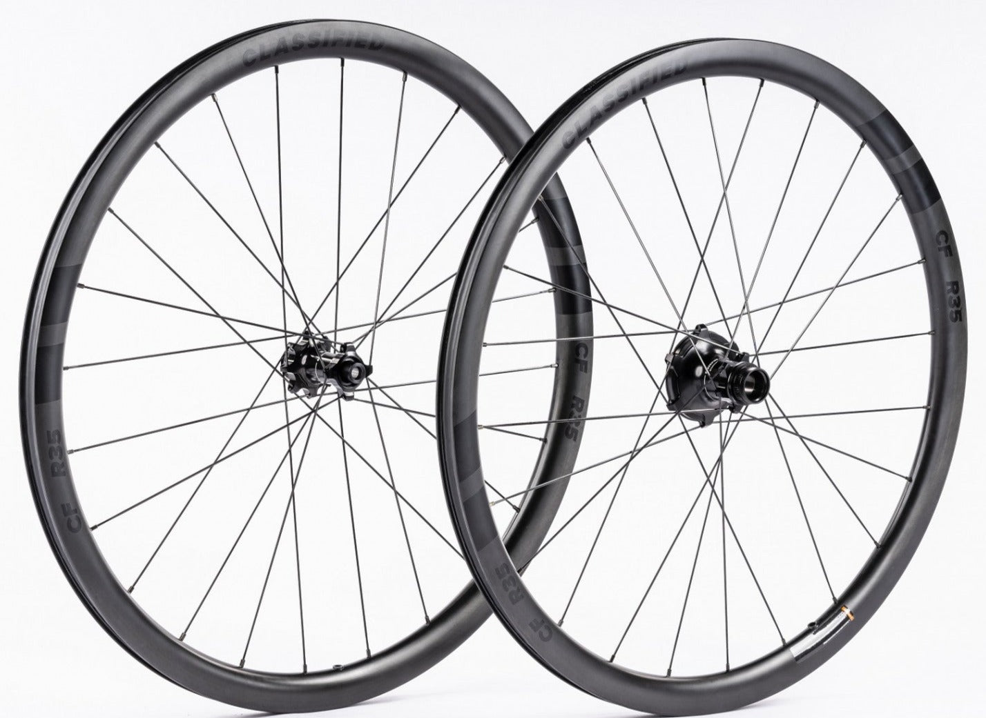 Carbon wheels bike shop best sale